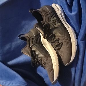 Men's Under Armour HOVR PHANTOM 10.5